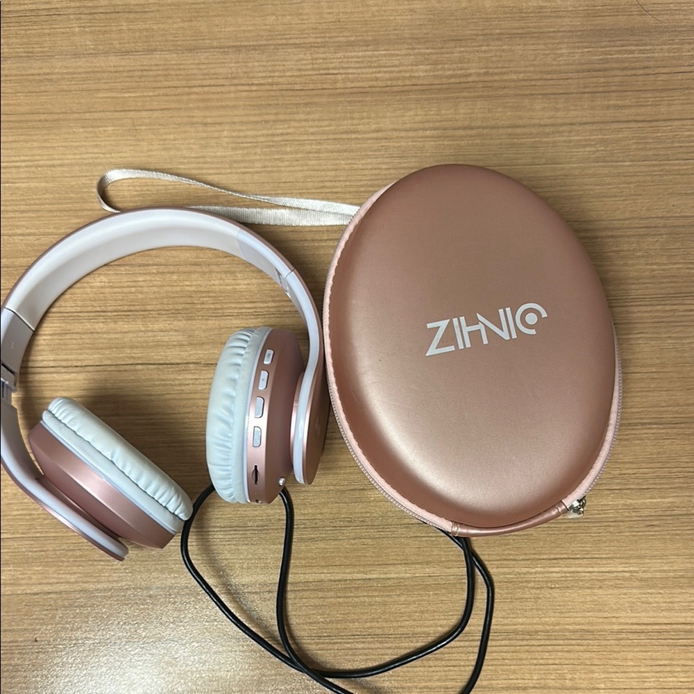 ZIHNIC Bluetooth Headphones Over-Ear, Foldable Rose Gold and White with Case